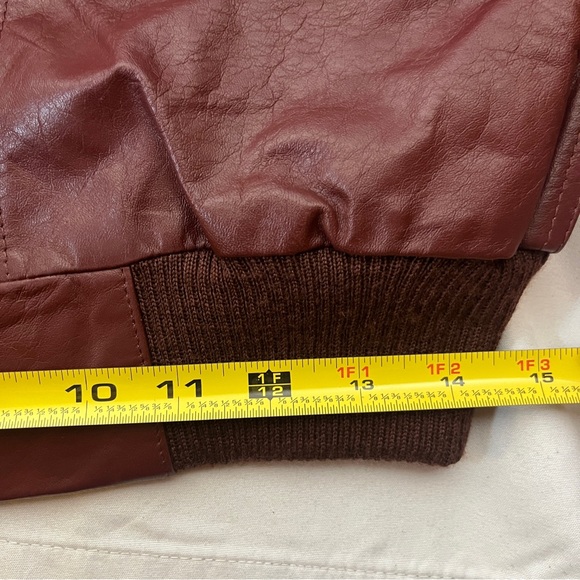 Vintage Aigner leather jacket - Picture 9 of 10